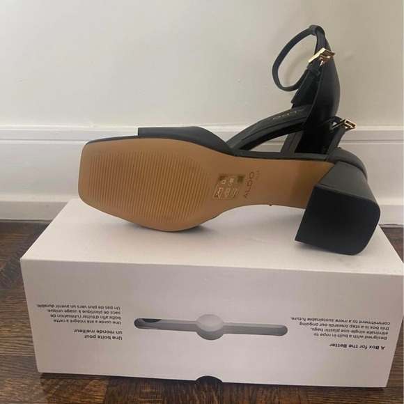 Aldo- Small black heels - Picture 3 of 4